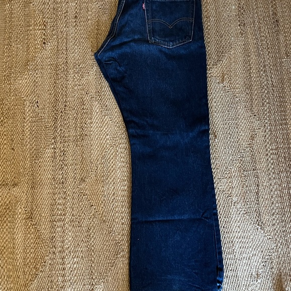 Levi’s 517 Boot Cut Jeans - Picture 2 of 2